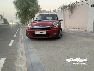  1 Mini cooper gcc