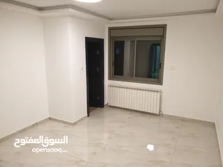  8 شقة فاخرة للبيع في الطيرة – 185م – تشطيب جديد