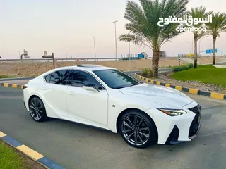  1 IS 300 F Sport خليجي