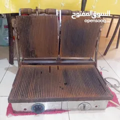  4 جرل  شواية يعمل بالكهرباء هيفي ديوتي للمطاعم مزدوجة من الاعلى والاسفل وجسم مقاوم للحرارة