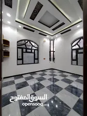  13 عمارة ركنية للبيع حجر