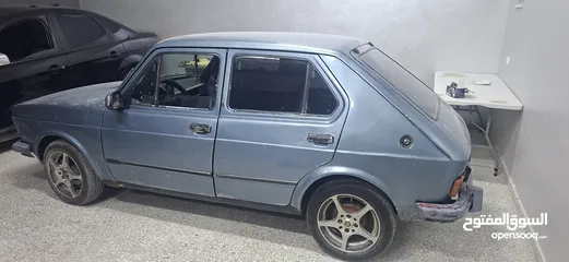  10 فيات 127موديل 1980غيار عادي ماتور 900قانوني عليها ترخيص سنة