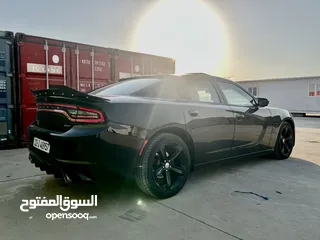  9 dodge charger SXT plus كلين تايتل 2017 ماشيه 85mi