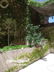  9 شقة مميزة للبيع في الجاردنز 130م مع ترسات وحديقة بسعر مغري