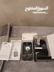  23 اجهزة مخزنة قديمة بالكرتونة لم تستخدم نهائيا مع كامل اغراضهم Samsung وNokia وmotorolla وغيرهم
