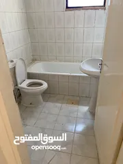  4 شقه للايجار