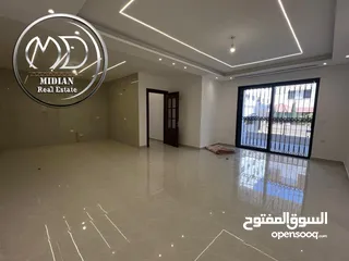  24 شقق أرضية و طوابق مكررة جديدة للبيع في أجمل مواقع الكرسي مساحات 185م & 210م تشطيبات و ديكورات فاخرة