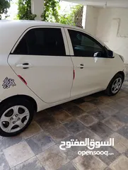  8 كيا بيكانتو موديل 2015 جير عادي للبيع بسعر مغري