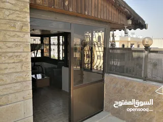  14 شقة طابقية ديلوكس مع ترسات واسعة للبيع في جبل الحسين من المالك مباشرة 303 متر مربع بالكوشان