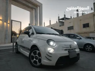  2 Fiat 500e bacig sport فيات كهربائية بالكامل سبورت بكج