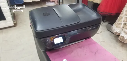  9 طابعة hp ملونة مع سكانر وحبر فل ويرلس فخمة