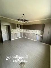  11 شقة فارغة فخمة  مساحة 220م .. للإيجار في #عبدون / مع بلكون عدد 2