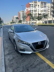  2 Car for rent in dubai sharjah daily weekly and monthly with the best prices تأجير سيارات دبي و شارقة