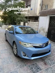  17 تويوتا كامري أعلى صنف للبيع بسعر مغري موجودة في عمان