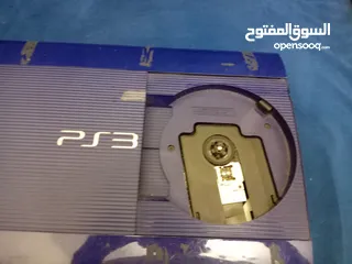  4 Ps3 with 3 controllers and 20 game with 55 omr