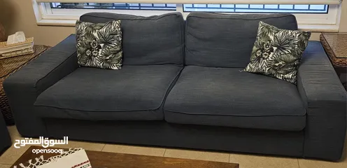  1 طقم جلوس مكون من ثلاثي و ثناني