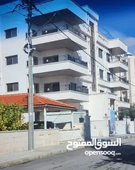  16 شقق للبيع مساحه 246م تشطيبات فلل كامل في عمان منطقه الجبيهه