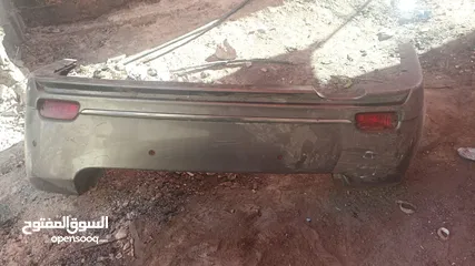  1 طنمبونات خلفيه تويوتا كامري.  ودوج تشارجر بحاله جيده