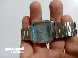  4 ساعات للبيع ماركات واسعار مختلفه