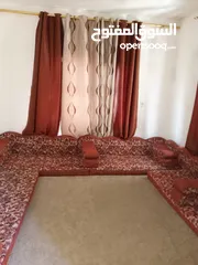  7 مجلس للبيع بحاله ممتازه البيع بداعي السفر