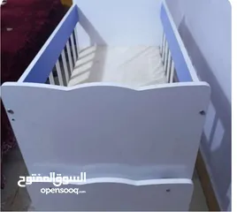  2 سرير اطفال مستعمل
