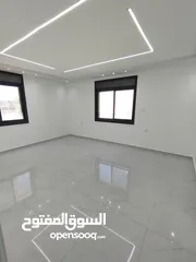  14 شقة للبيع في عين مصباح