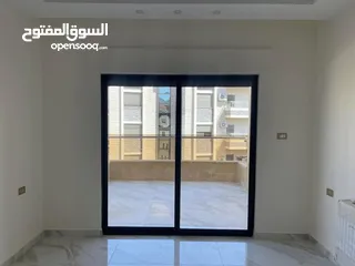  19 شقق فاخرة للبيع مساحات 184م