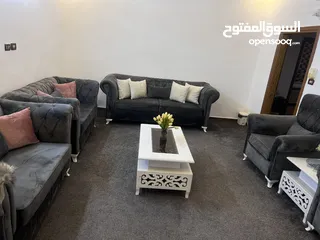  11 طقم كنب جديد قعدته مريحه خشب زان قابل للتفاوض
