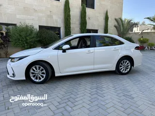 14 تويوتا كارولا ترخيص 2022 محرك 1800 هايبرد 170حصان