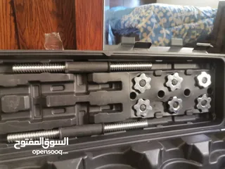  1 معدات أثقال كامله ( دامبلز حديد ) معها اضافي بار طويل للبيع بسعر حرق
