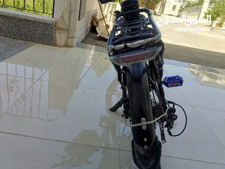  8 بسكليت كهربا