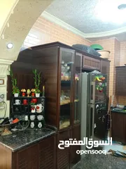  22 عمارة للبيع