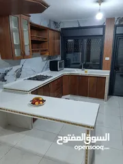  2 ستوديو سكني  سكن مشترك في عمارة المصايف الشارع الرئيسي
