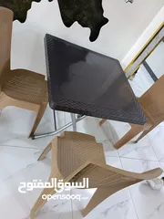  1 طاولات وكراسي