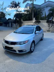  5 كيا فورتي 2012 فتحة سقف ماطور 1600 اوتوماتيك نخب