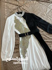  16 فستان ابيض و اسود ملبوس مره وحده بجنن عاللبس  بلبس لوزن 70 كيلو