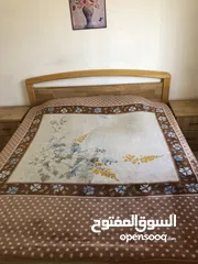  6 غرفه نوم لاتيه مقشره زان بحالة الوكاله للبيع بسعر مغري مع ملحقاتها