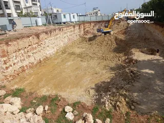  8 الآيات للايجار حفاره +لودر + قلاب