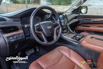  22 Cadilac Escalade 2015 Platinum