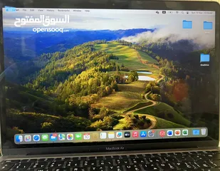  3 Apple MacBook Air