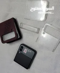  8 سامسونج جالاكسي Z flip3 5G رسمي بكامل أغراضه وكرتونه