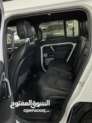  6 LAND ROVER DEFENDER 110 SE 2024 7 SEATS CLEAN TITLE   خالي من الحوادث تقبل التصدير للسعودية