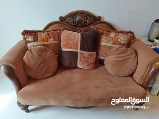  4 كرسي نظيف sofa. 9.7.1.7.0.5.5.2