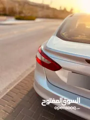  9 فورد فوكس 2015 فل إضافات للبيع  1600 بنزين