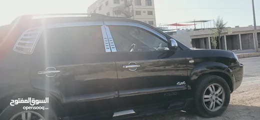  6 جيب هونداي توسان 2007