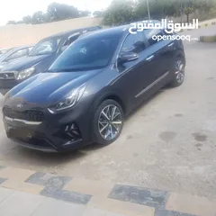  4 نيرو هايبرد 2020 تورينق ،7 جيد ،بريميوم أعلى فئة ،وارد كوري ، استخدام شخصي ، فل الفل ، جميع الاضافات