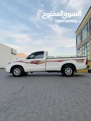  9 Toyota’s pick up 2014 model