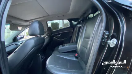  14 هونداي i30 فل اوتمات فل اضافات تبارك الله سيارة بحالة الشركة الله يبارك لصاحب النصيب..