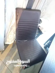  4 مكتب خشب لمنيت وجه لاتيه بحاله الوكالة