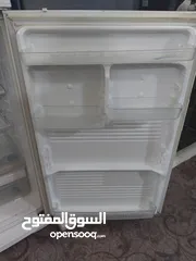  4 ثلاجة شارب وكالة